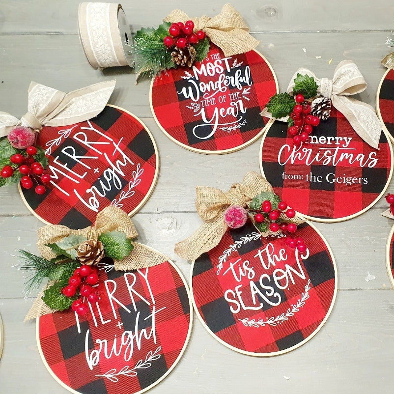 Wreath - Christmas (wooden hoop)